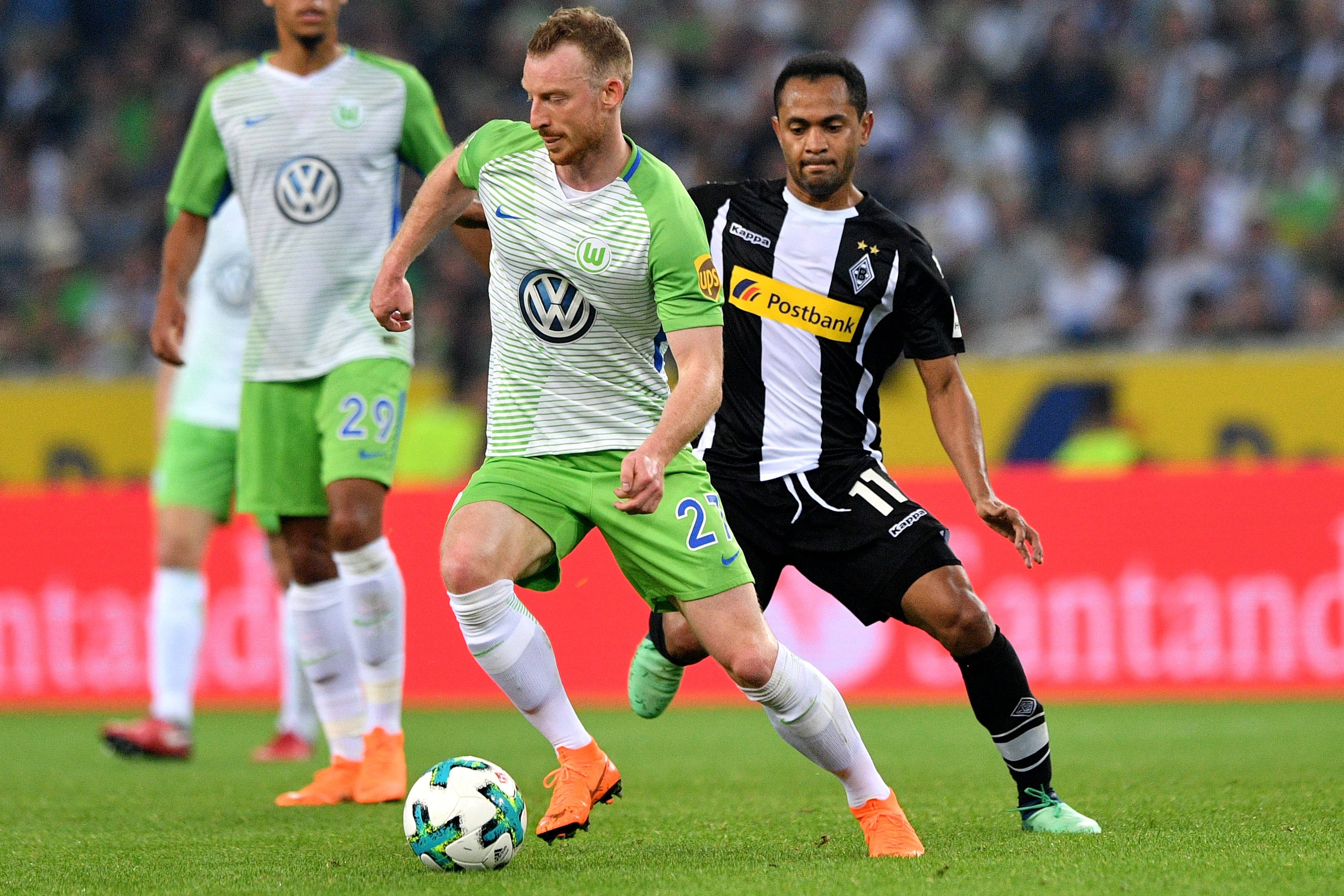 Uzi连续七场比赛得分超过大胜转会期门兴格拉德巴赫调整名单以备德国杯，媒体一致点评：广东宏远更衣室发声备战足总杯的简单介绍