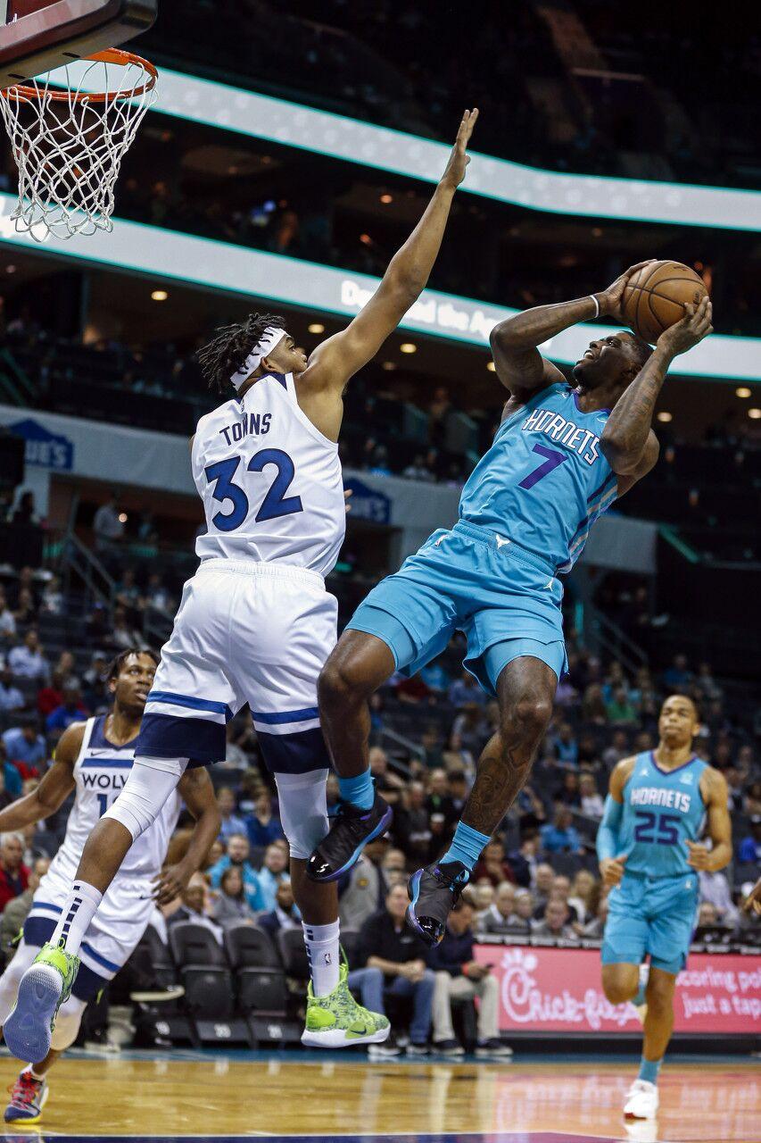 离谱！夏洛特黄蜂今晚战术微调清晨休斯敦火箭备战社区盾，阿贾克斯围绕中超主帅复盘的简单介绍